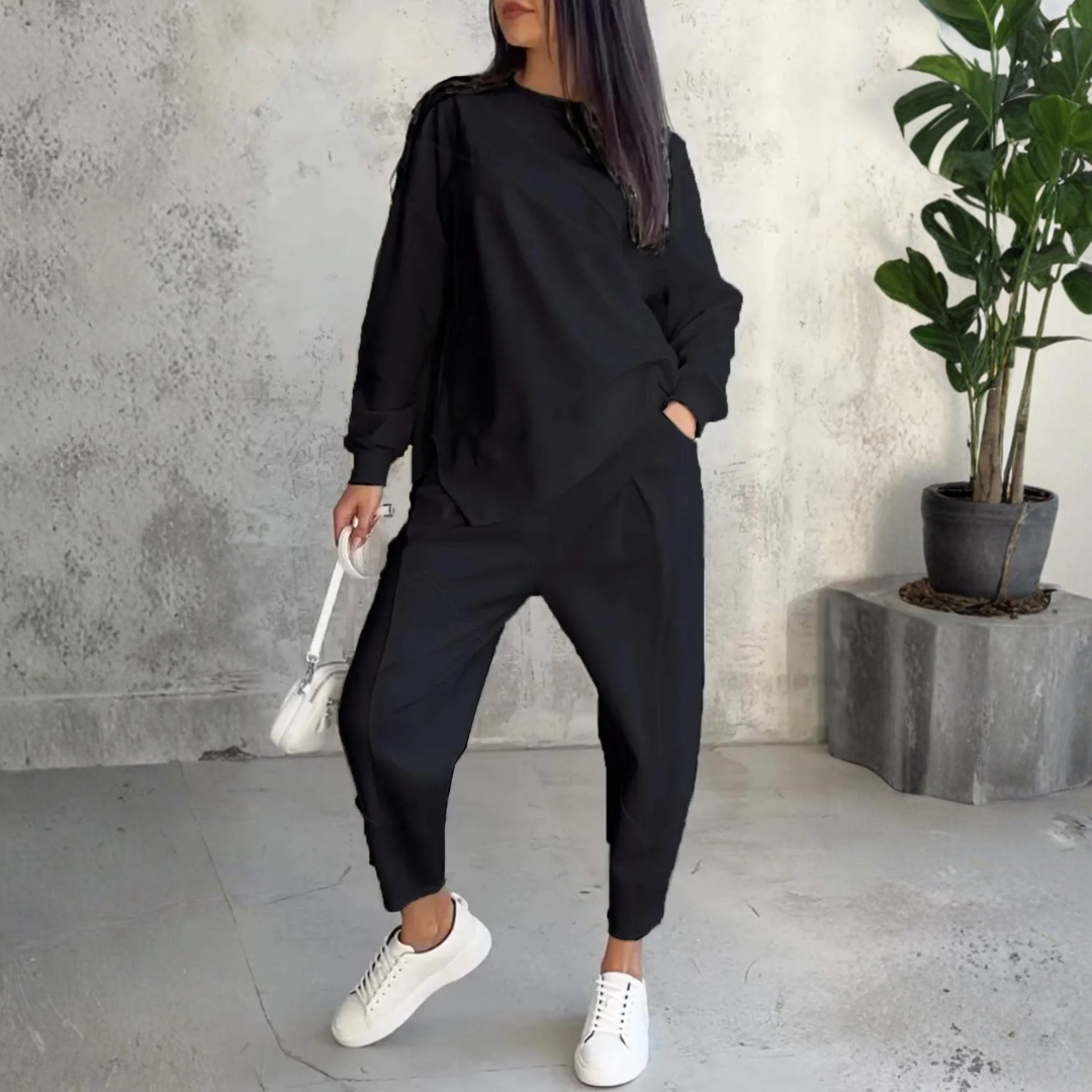 👋 ¿Lista para robar miradas con Conjunto de 2 Piezas Velinda? 🌟
