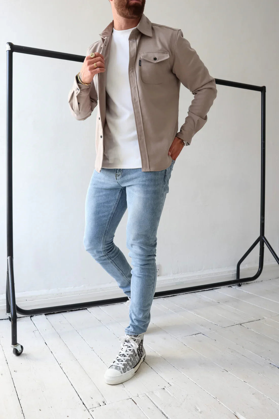 Camisa Capo, Elegancia y Comodidad para un estilo moderno